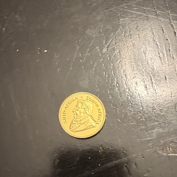 South African Gold Coin with Portrait - Picture 2 of 5